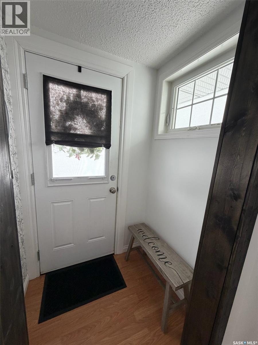 610 Albert Street, Hudson Bay, Saskatchewan  S0E 0Y0 - Photo 3 - SK029940