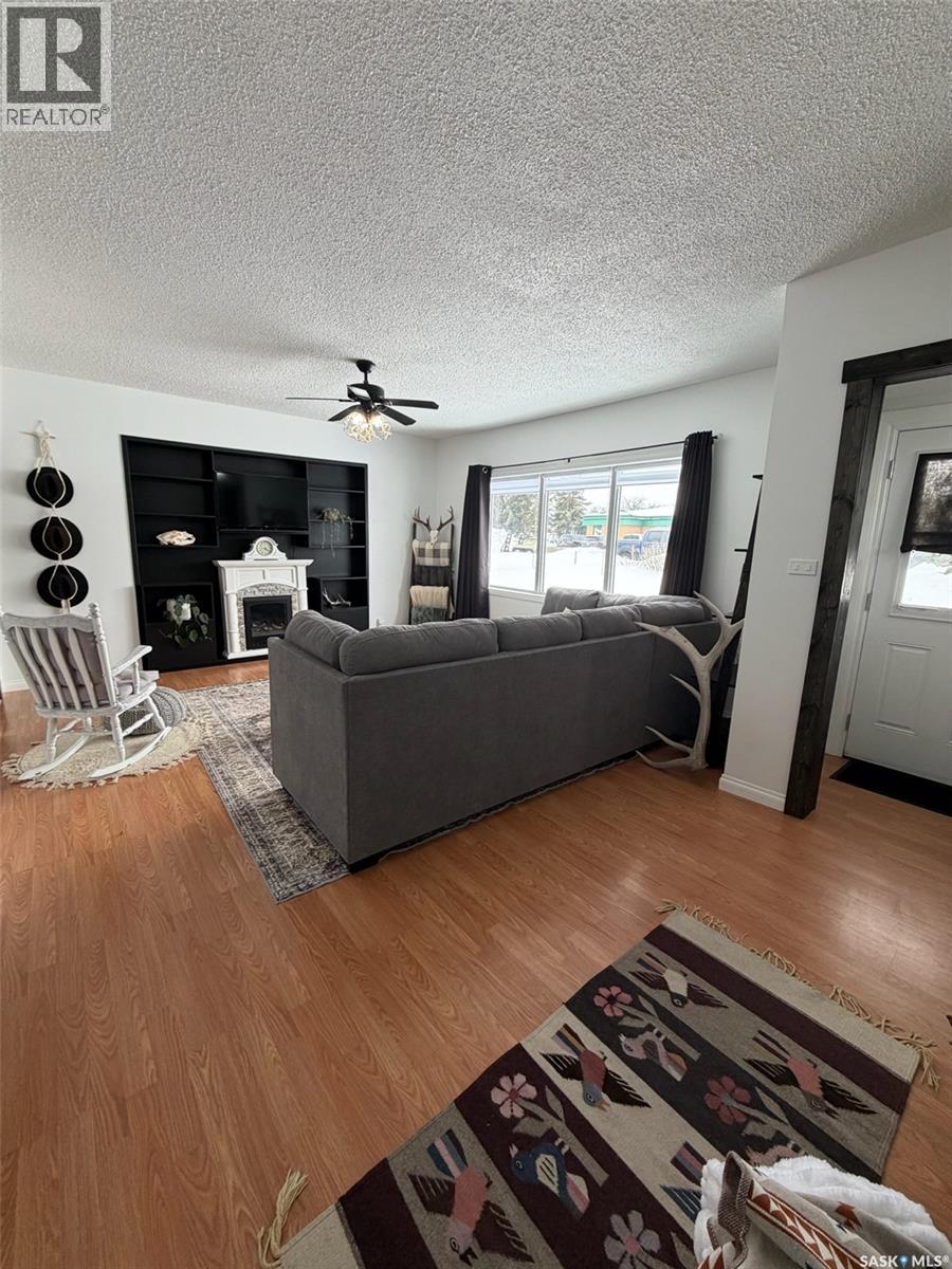 610 Albert Street, Hudson Bay, Saskatchewan  S0E 0Y0 - Photo 6 - SK029940