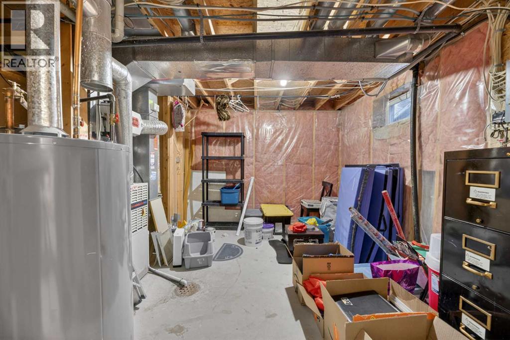 592 Meadowbrook Bay Se, Airdrie, Alberta  T4A 2A9 - Photo 24 - A2290512