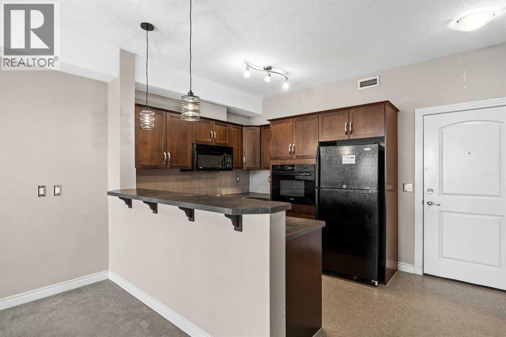 454, 26 Val Gardena View Sw, Calgary, Alberta  T3H 5Z5 - Photo 2 - A2291015