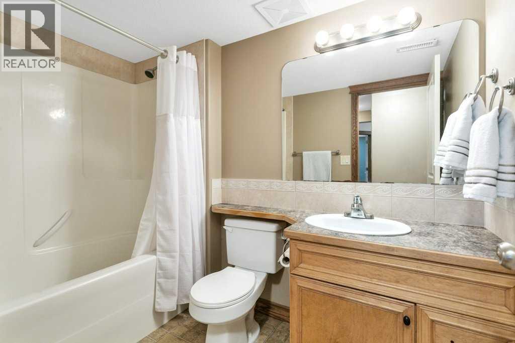 134 Lougheed Close, Red Deer, Alberta  T3R 3L9 - Photo 39 - A2289476