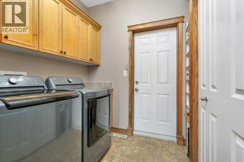 134 Lougheed Close, Red Deer, Alberta  T3R 3L9 - Photo 23 - A2289476