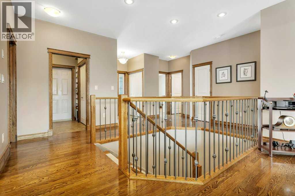 134 Lougheed Close, Red Deer, Alberta  T3R 3L9 - Photo 8 - A2289476