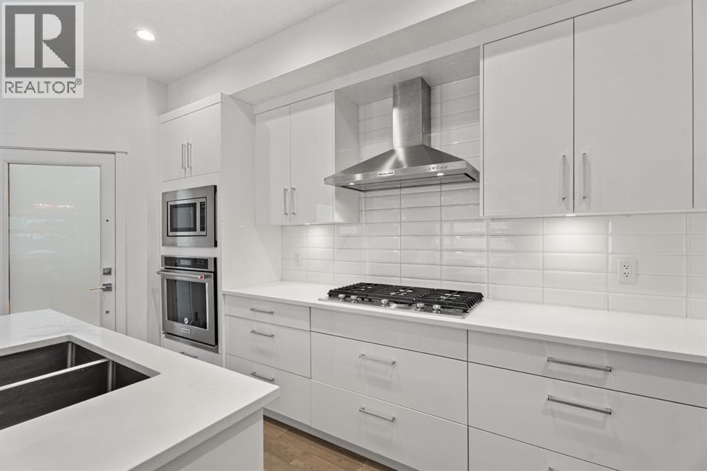 2, 136 22 Avenue Ne, Calgary, Alberta  T2E 1T3 - Photo 2 - A2289147