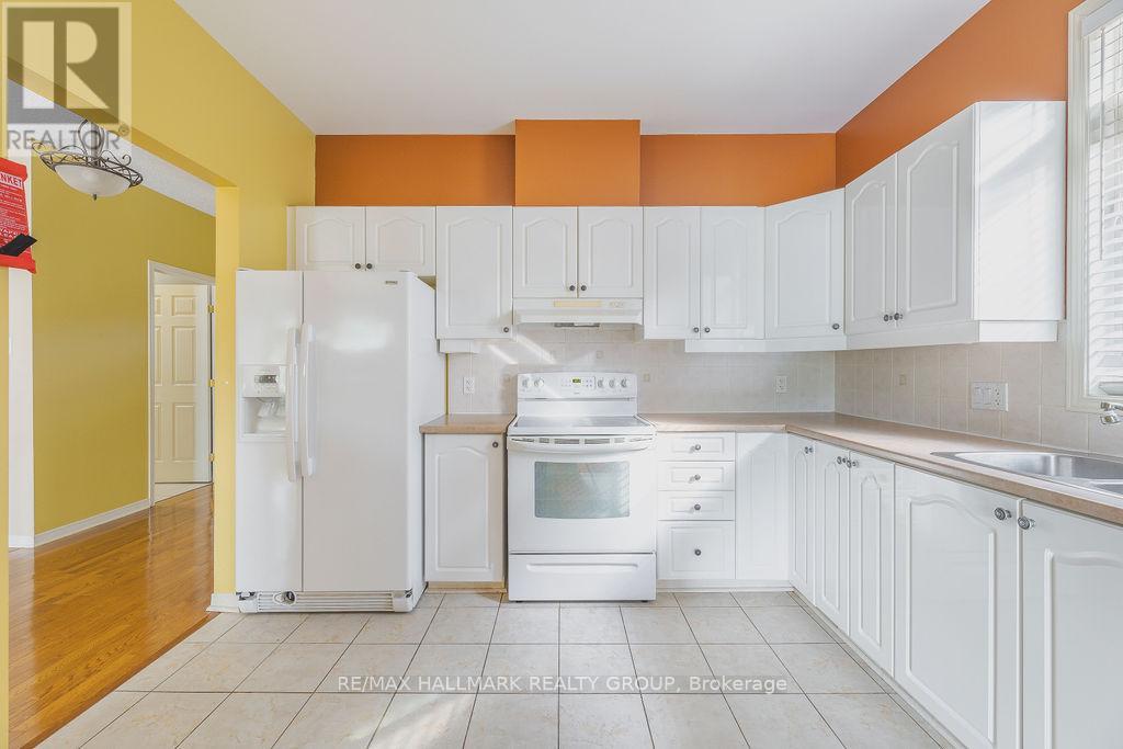 104 Bartlett Private, Ottawa, Ontario  K1V 2A8 - Photo 13 - X12858794