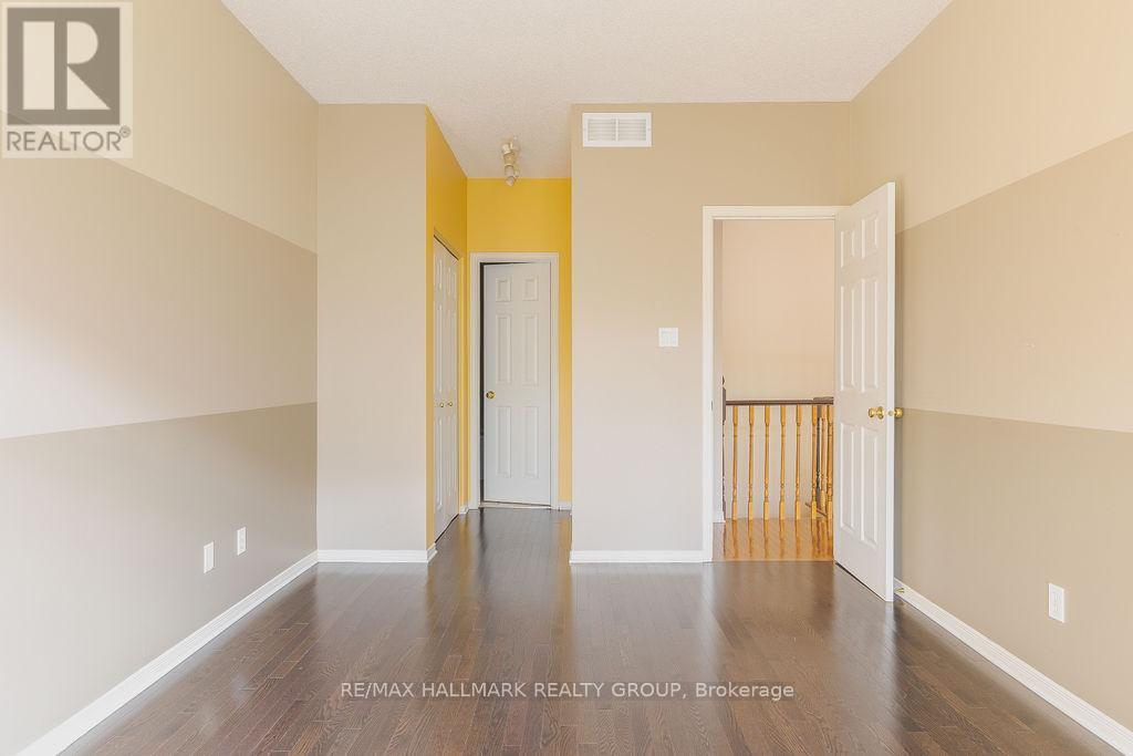 104 Bartlett Private, Ottawa, Ontario  K1V 2A8 - Photo 18 - X12858794