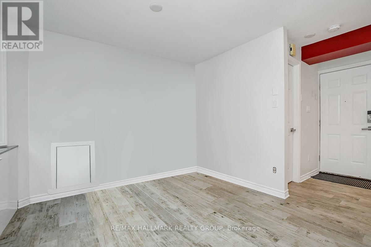 1 - 232 Wilbrod Street, Ottawa, Ontario  K1N 6L6 - Photo 15 - X12858800