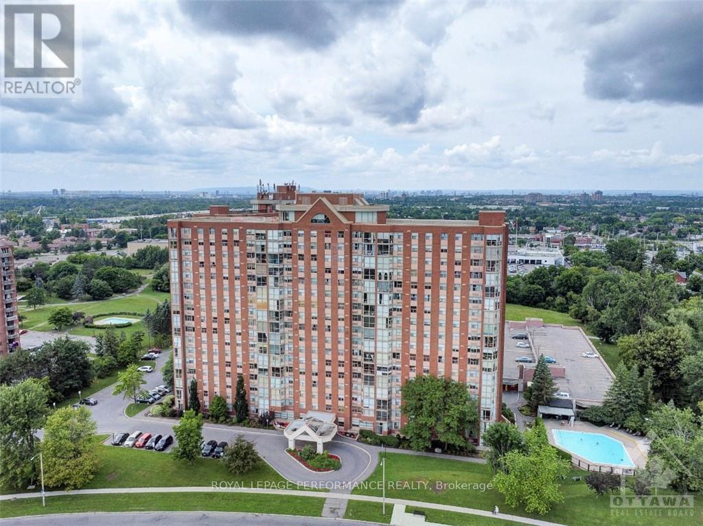 1209 - 2760 Carousel Crescent, Ottawa, Ontario  K1T 2N4 - Photo 2 - X12858810