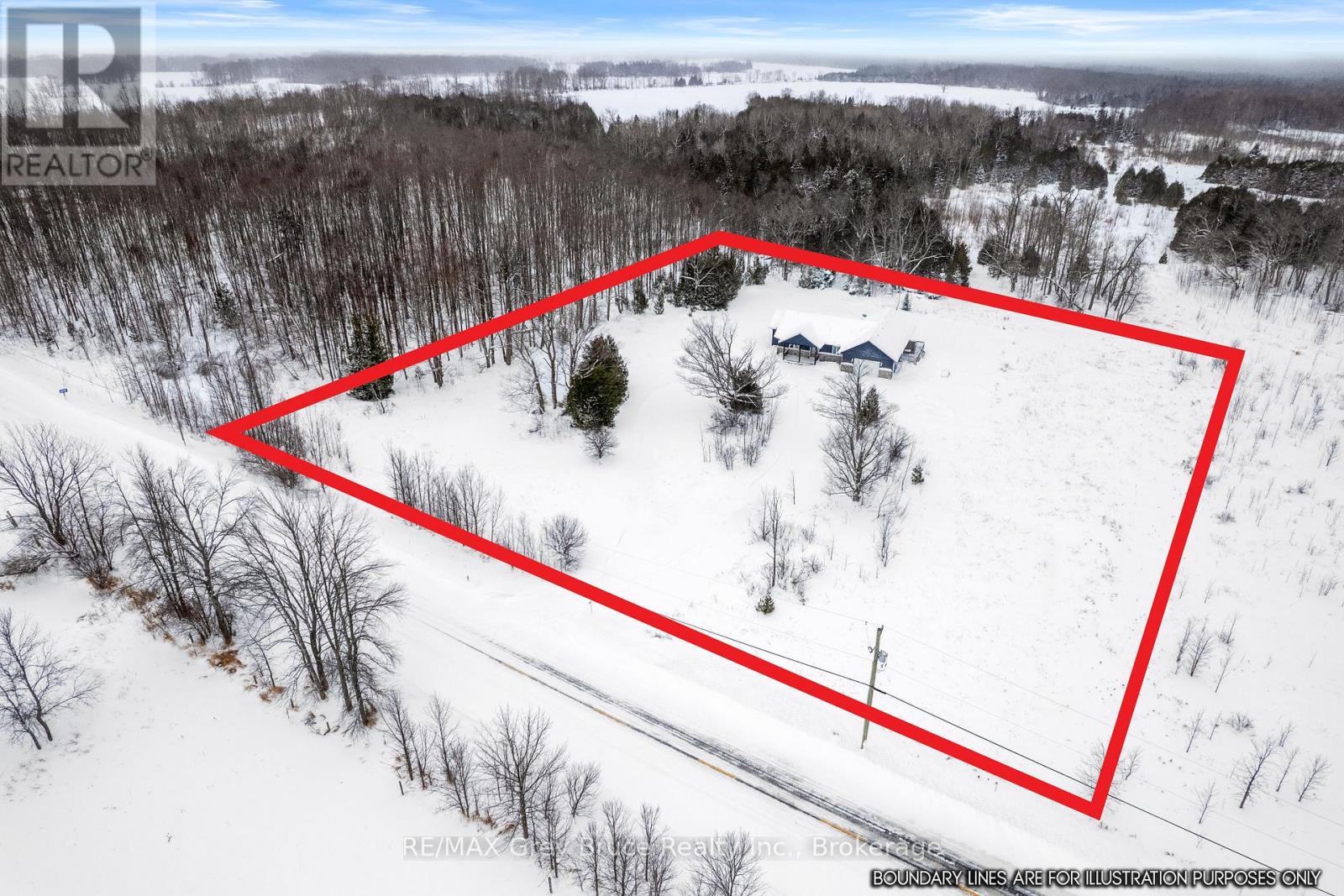 1379 West Road, Northern Bruce Peninsula, Ontario  N0H 1W0 - Photo 2 - X12857336