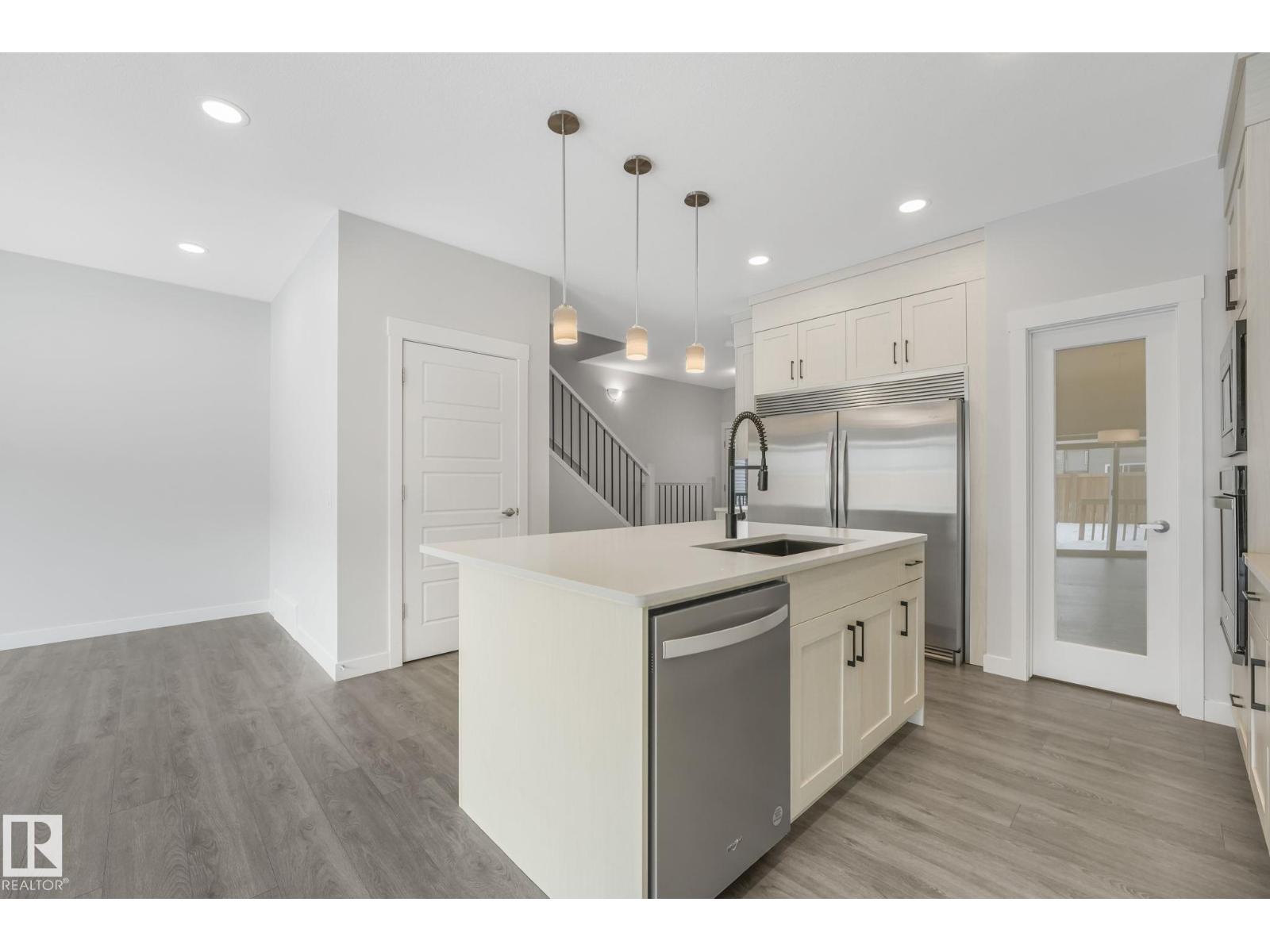 9919 226 St Nw, Edmonton, Alberta  T5T 7V2 - Photo 4 - E4476507