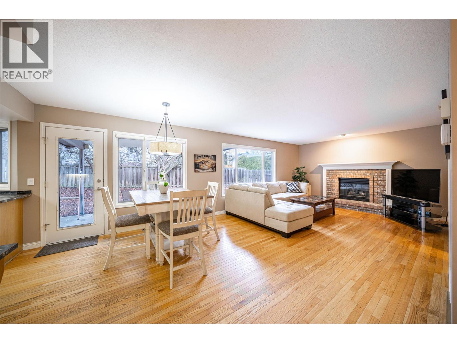 2921 Fieldstone Court, West Kelowna, British Columbia  V4T 1S9 - Photo 4 - 10377855