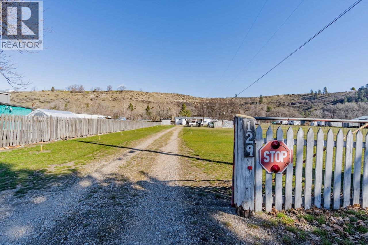 129 Walnut Place, Oliver, British Columbia  V0H 1T9 - Photo 40 - 10378534