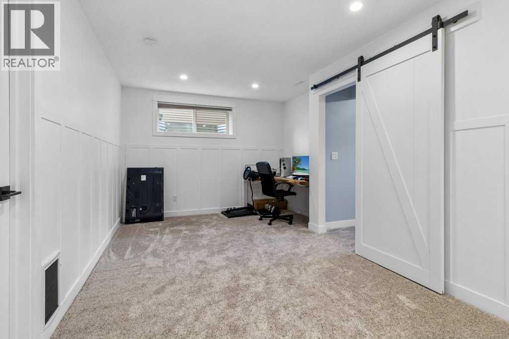 20 Oakfield Close, Red Deer, Alberta  T4P 0C9 - Photo 34 - A2270240