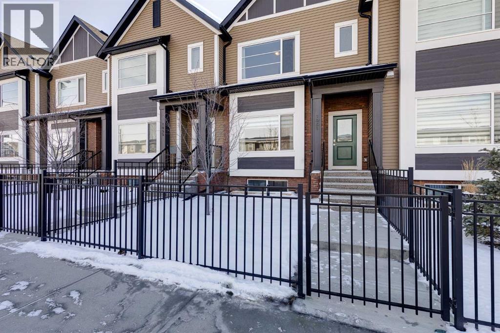 1051 Lanark Boulevard Se, Airdrie, Alberta  T4A 3L6 - Photo 2 - A2288744