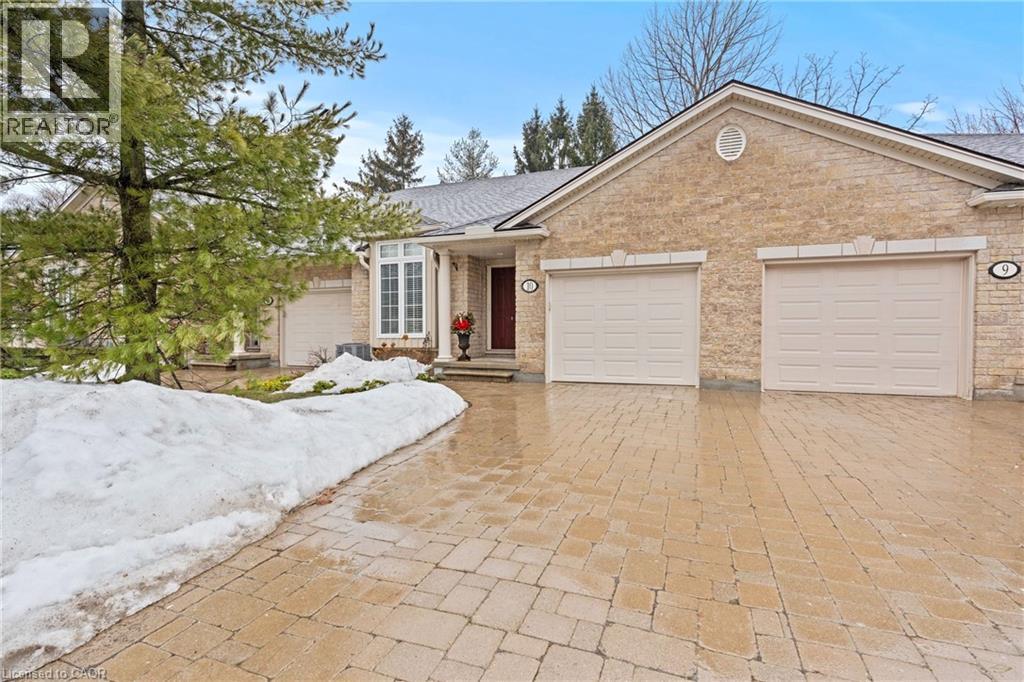 3241 Montrose Road Unit# 10, Niagara Falls, Ontario  L2H 3L3 - Photo 2 - 40810421