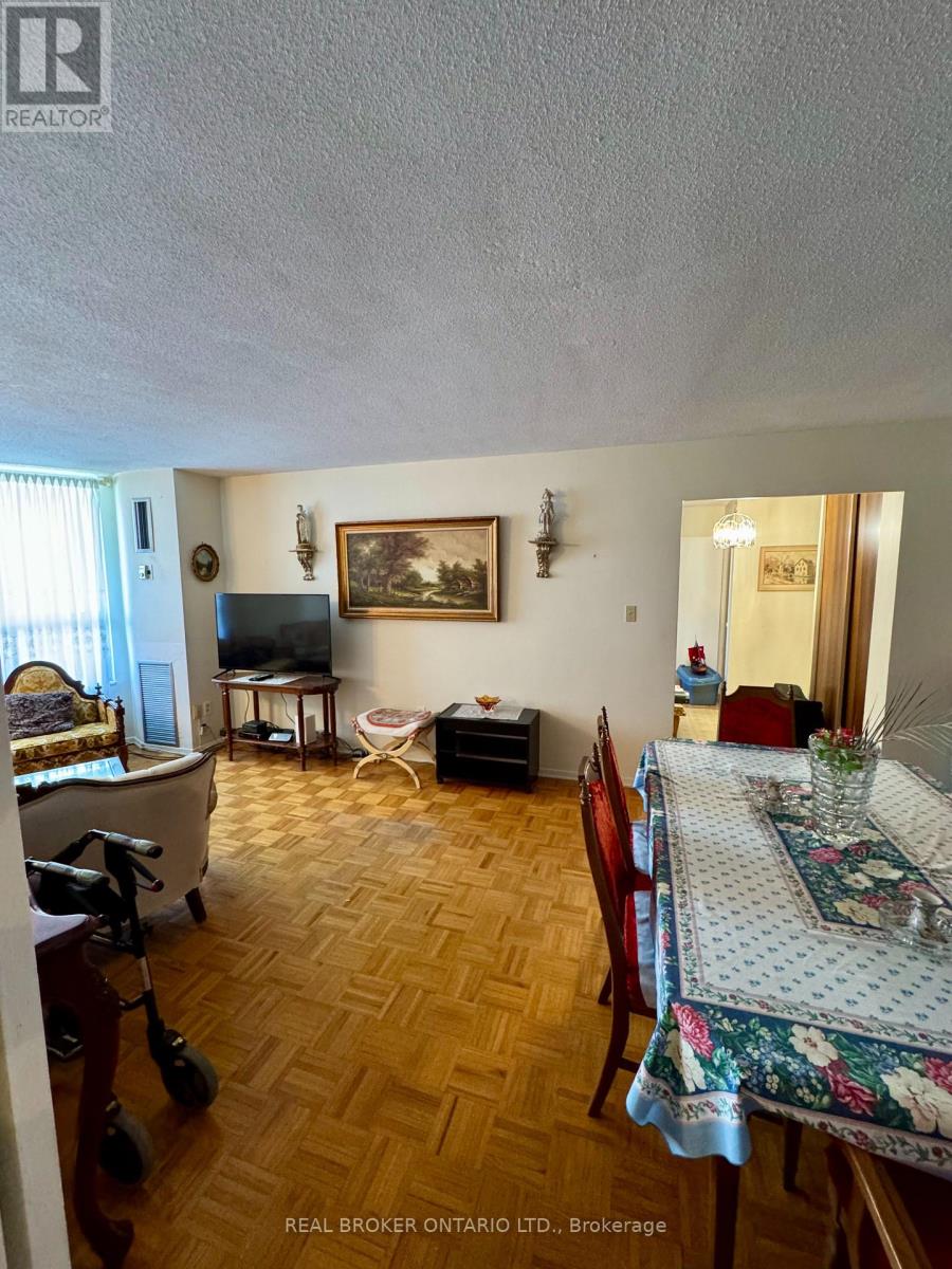 512 - 5 Shady Golf Way, Toronto, Ontario  M3C 3A5 - Photo 10 - C12858824