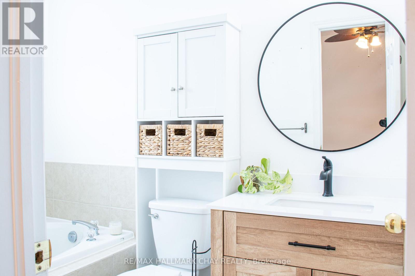 107 Tunbridge Road, Barrie, Ontario  L4M 6S9 - Photo 10 - S12858816