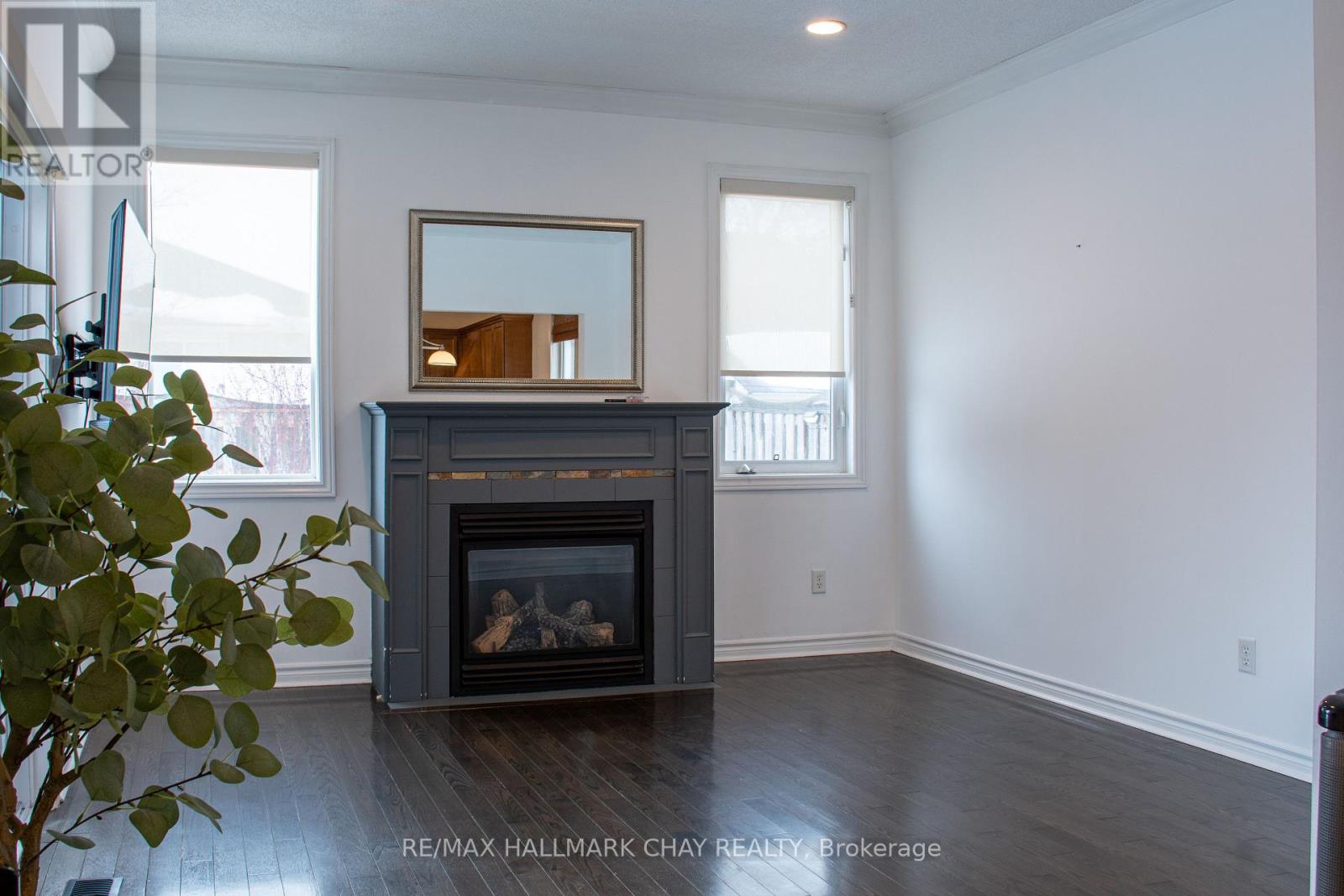 107 Tunbridge Road, Barrie, Ontario  L4M 6S9 - Photo 6 - S12858816