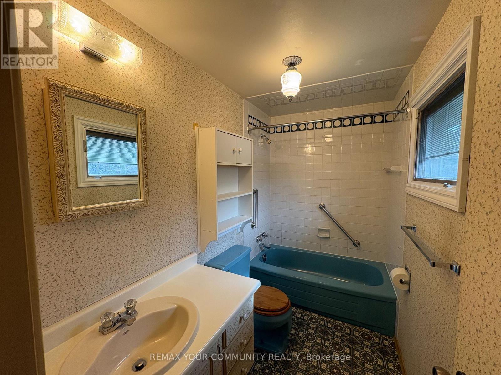 179 Digby Road, Oakville, Ontario  L6J 6A8 - Photo 20 - W12857868