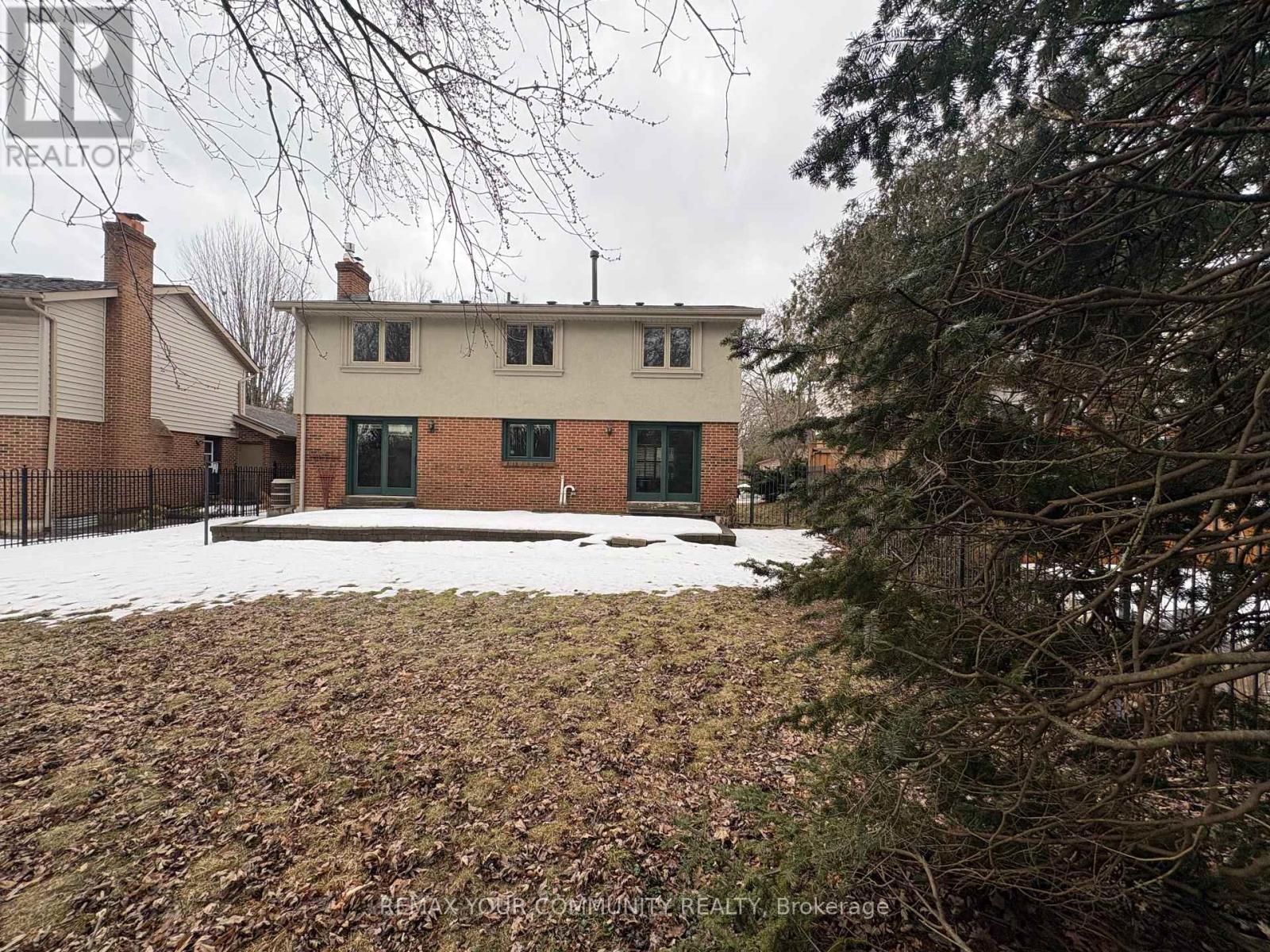 179 Digby Road, Oakville, Ontario  L6J 6A8 - Photo 3 - W12857868