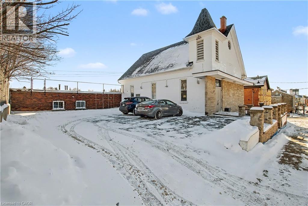 37 Wellington Street, Cambridge, Ontario  N1R 3Y6 - Photo 4 - 40797696