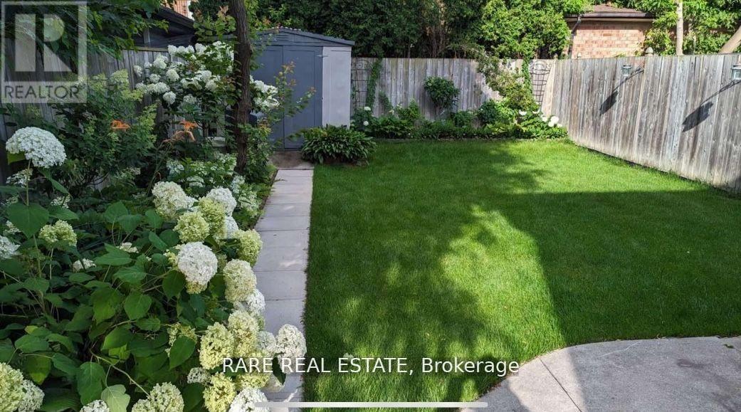 Lower - 40 Lloyd George Avenue, Toronto, Ontario  M8W 3W6 - Photo 19 - W12858834