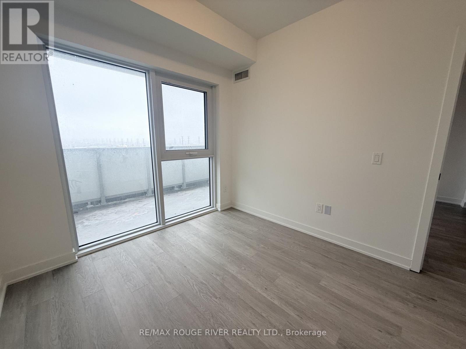 1612 - 1010 Sandy Beach Road, Pickering, Ontario  L1W 0C7 - Photo 9 - E12810122