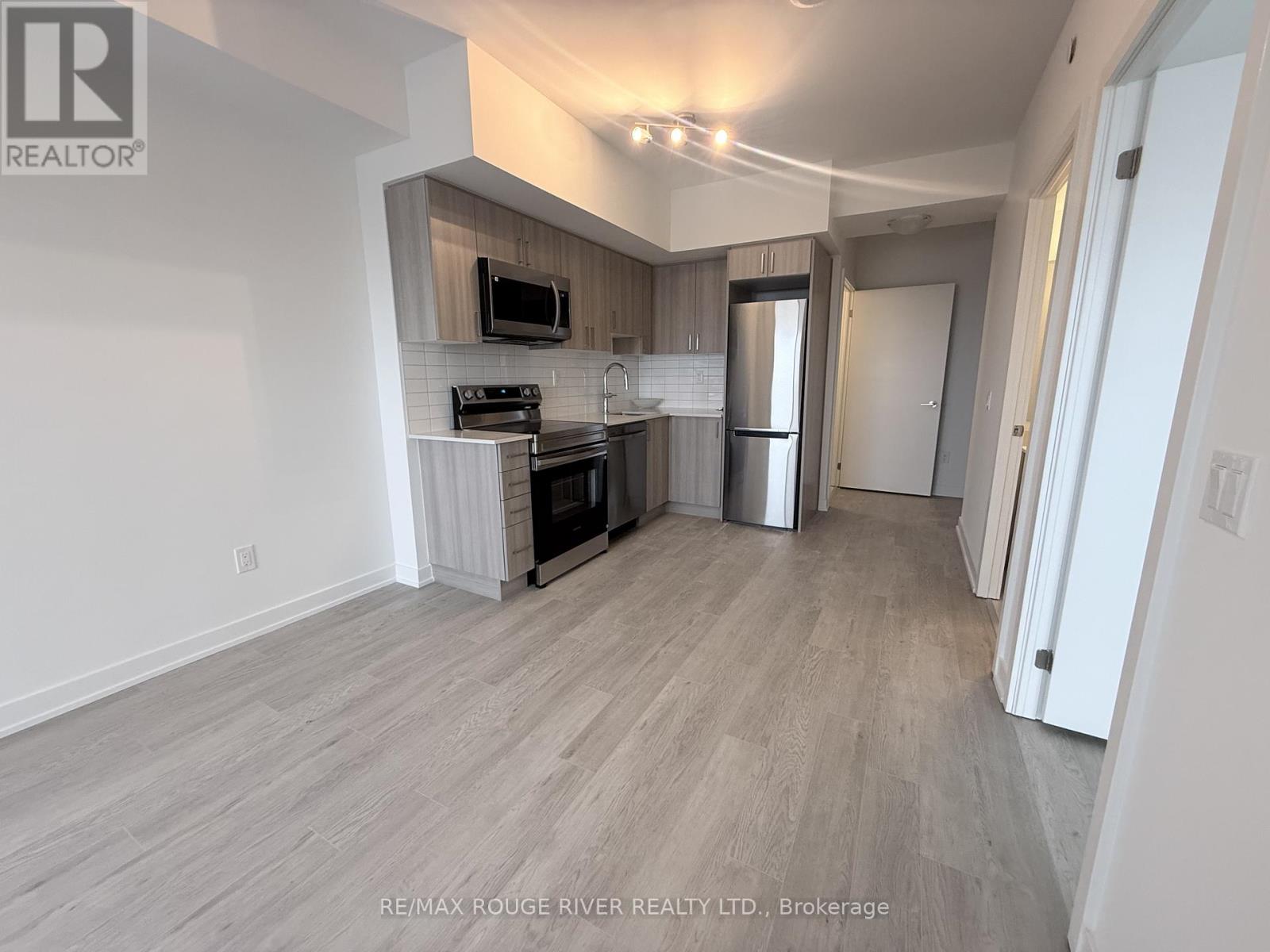 1612 - 1010 Sandy Beach Road, Pickering, Ontario  L1W 0C7 - Photo 5 - E12810122