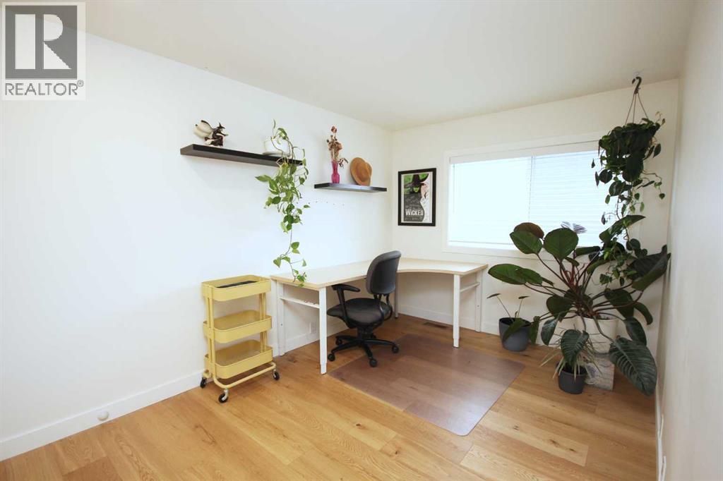 641 Queensland Place Se, Calgary, Alberta  T2J 6R6 - Photo 29 - A2291168