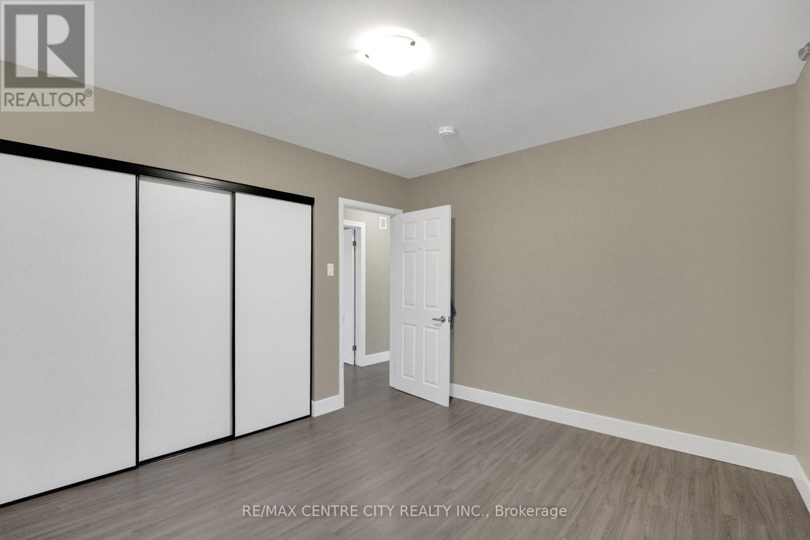 637 Jason Crescent, London South, Ontario  N6J 3E5 - Photo 10 - X12857624