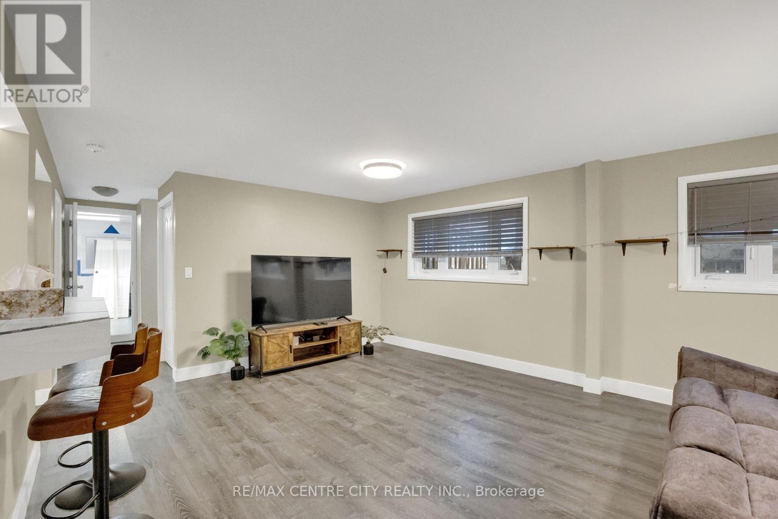 637 Jason Crescent, London South, Ontario  N6J 3E5 - Photo 29 - X12857624