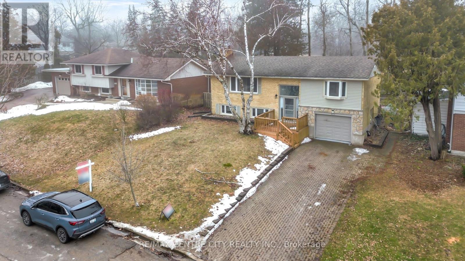 637 Jason Crescent, London South, Ontario  N6J 3E5 - Photo 38 - X12857624
