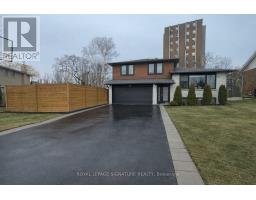 1872 STEEPBANK CRESCENT, Mississauga, Ontario