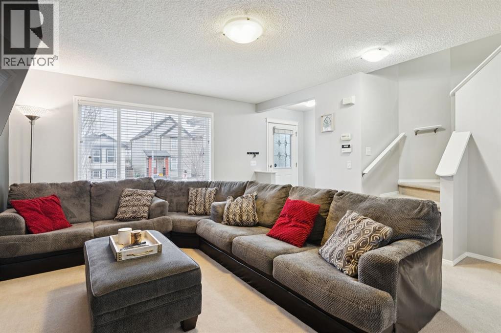 67 Copperfield Rise Se, Calgary, Alberta  T2Z 4R6 - Photo 4 - A2290984