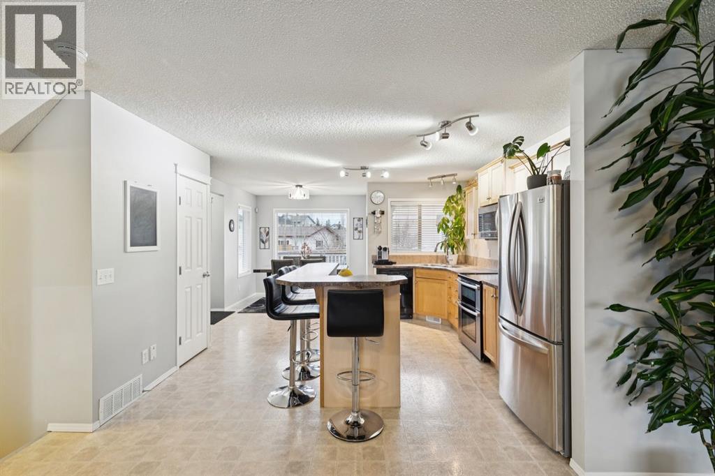 67 Copperfield Rise Se, Calgary, Alberta  T2Z 4R6 - Photo 5 - A2290984