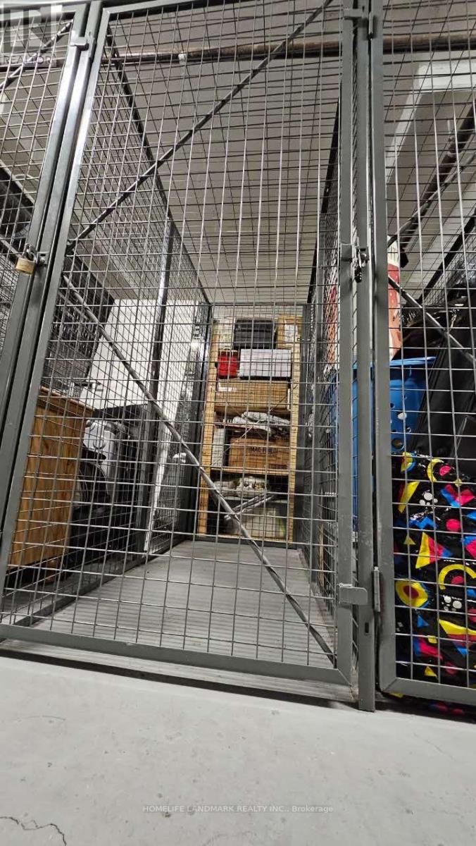 101 - 5005 Harvard Road, Mississauga, Ontario  L5M 0W5 - Photo 18 - W12852704