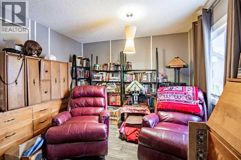 3 Parkview Avenue, Red Deer, Alberta  T4P 1K1 - Photo 23 - A2288820