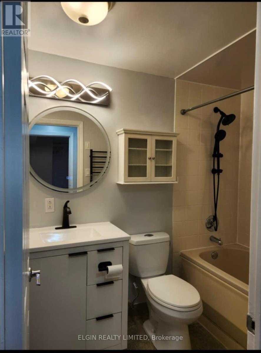 Photo 24 of 28 for 62 Talbot Street