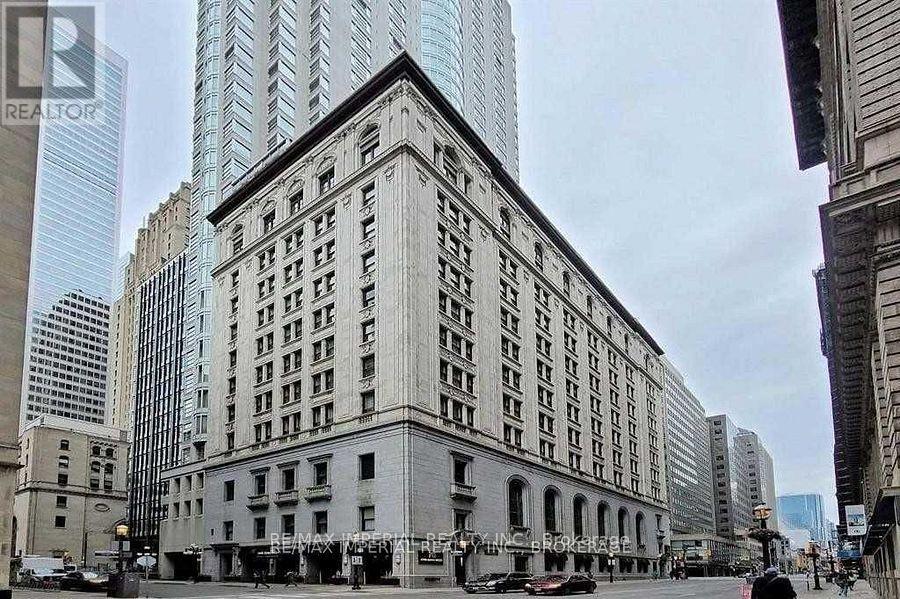 1023 - 1 King Street W, Toronto, Ontario  M5H 1A1 - Photo 17 - C12858858