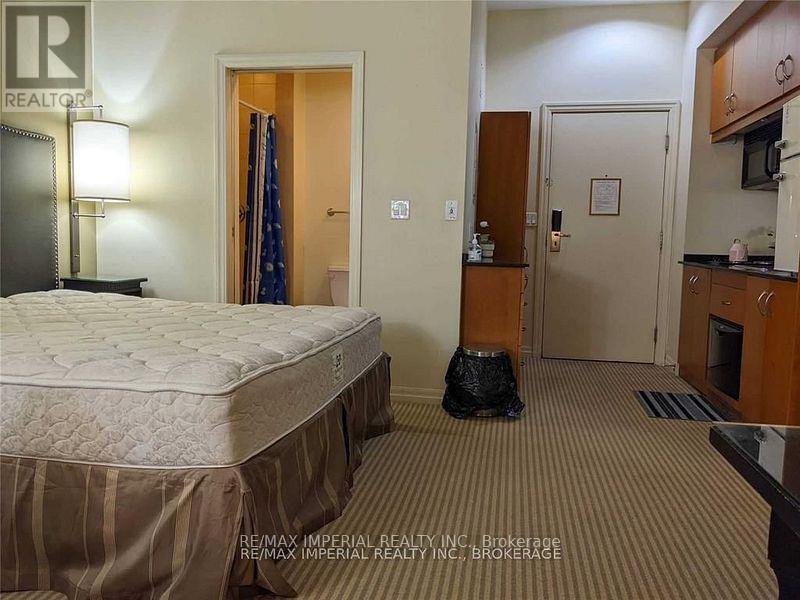 1023 - 1 King Street W, Toronto, Ontario  M5H 1A1 - Photo 2 - C12858858