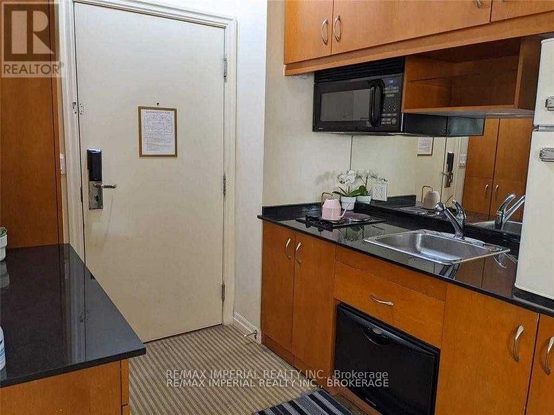 1023 - 1 King Street W, Toronto, Ontario  M5H 1A1 - Photo 3 - C12858858