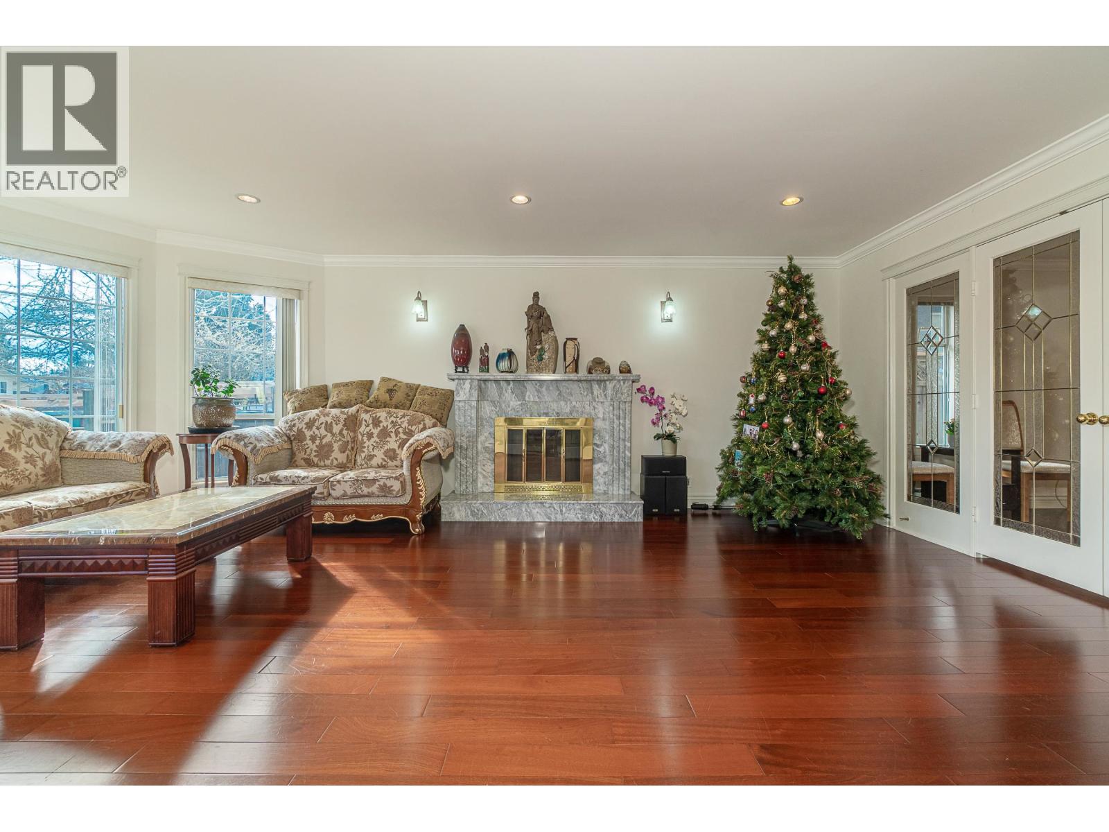 6169 Lochdale Street, Burnaby, British Columbia  V5B 2M6 - Photo 6 - R3092879