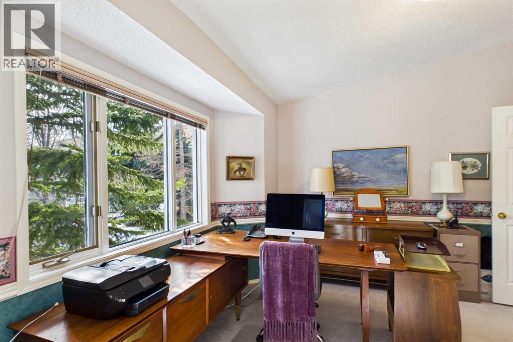 76 Christie Gardens Sw, Calgary, Alberta  T3H 3B5 - Photo 13 - A2289534