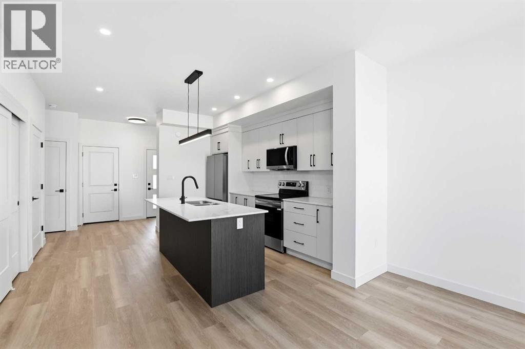 41 Violet Point, Sylvan Lake, Alberta  T4S 0X1 - Photo 8 - A2287589