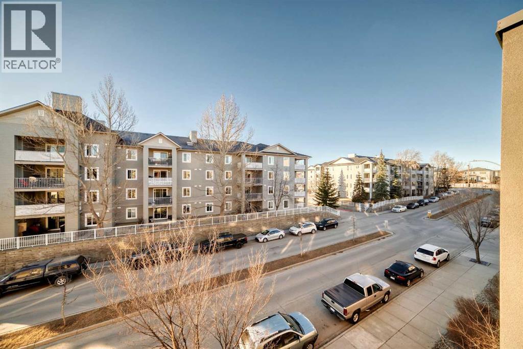 9309, 403 Mackenzie Way Sw, Airdrie, Alberta  T4B 3V7 - Photo 3 - A2287947