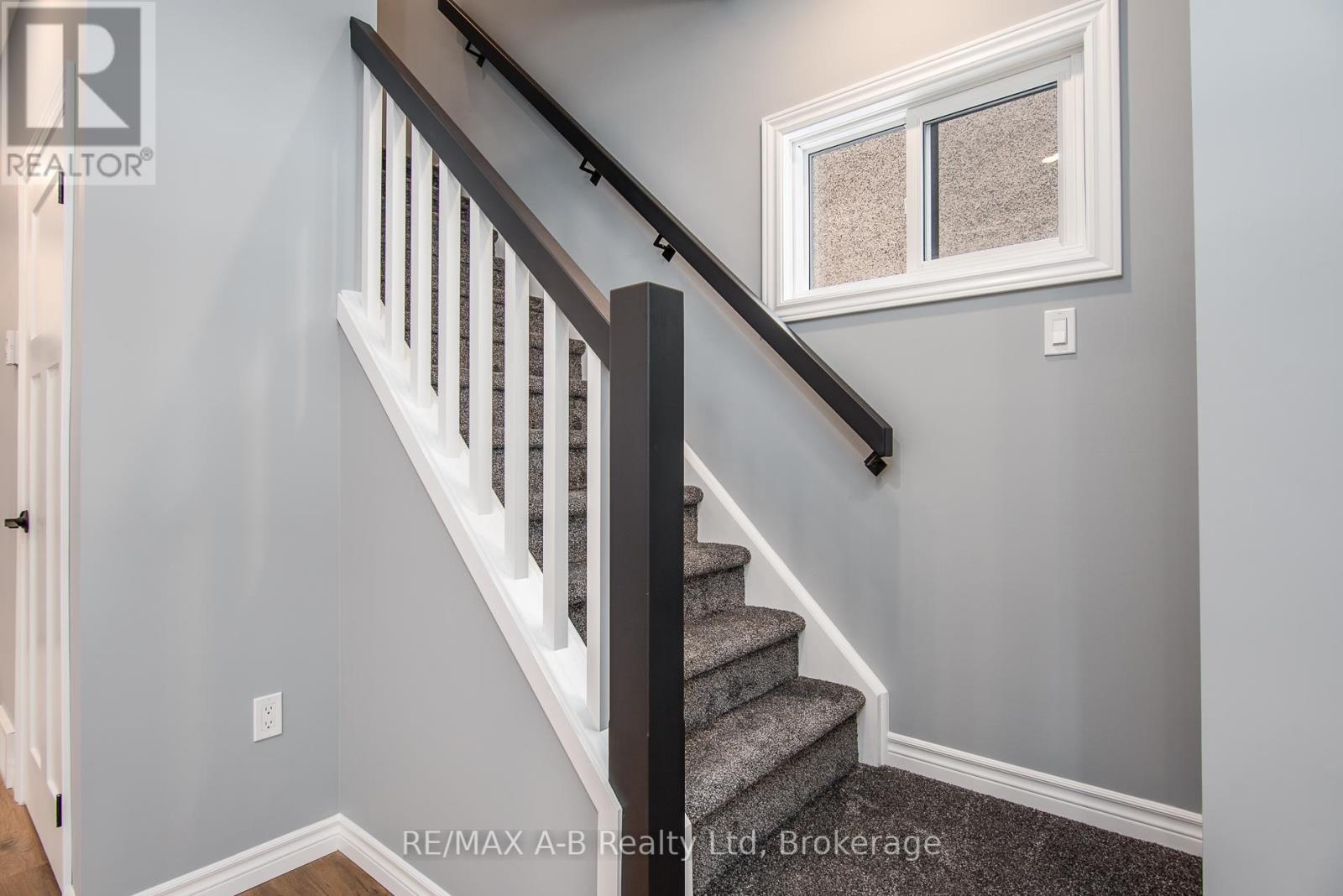 459 Downie Street, Stratford, Ontario  N5A 1X8 - Photo 18 - X12792164