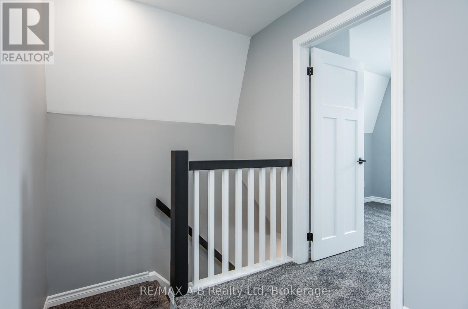 459 Downie Street, Stratford, Ontario  N5A 1X8 - Photo 23 - X12792164