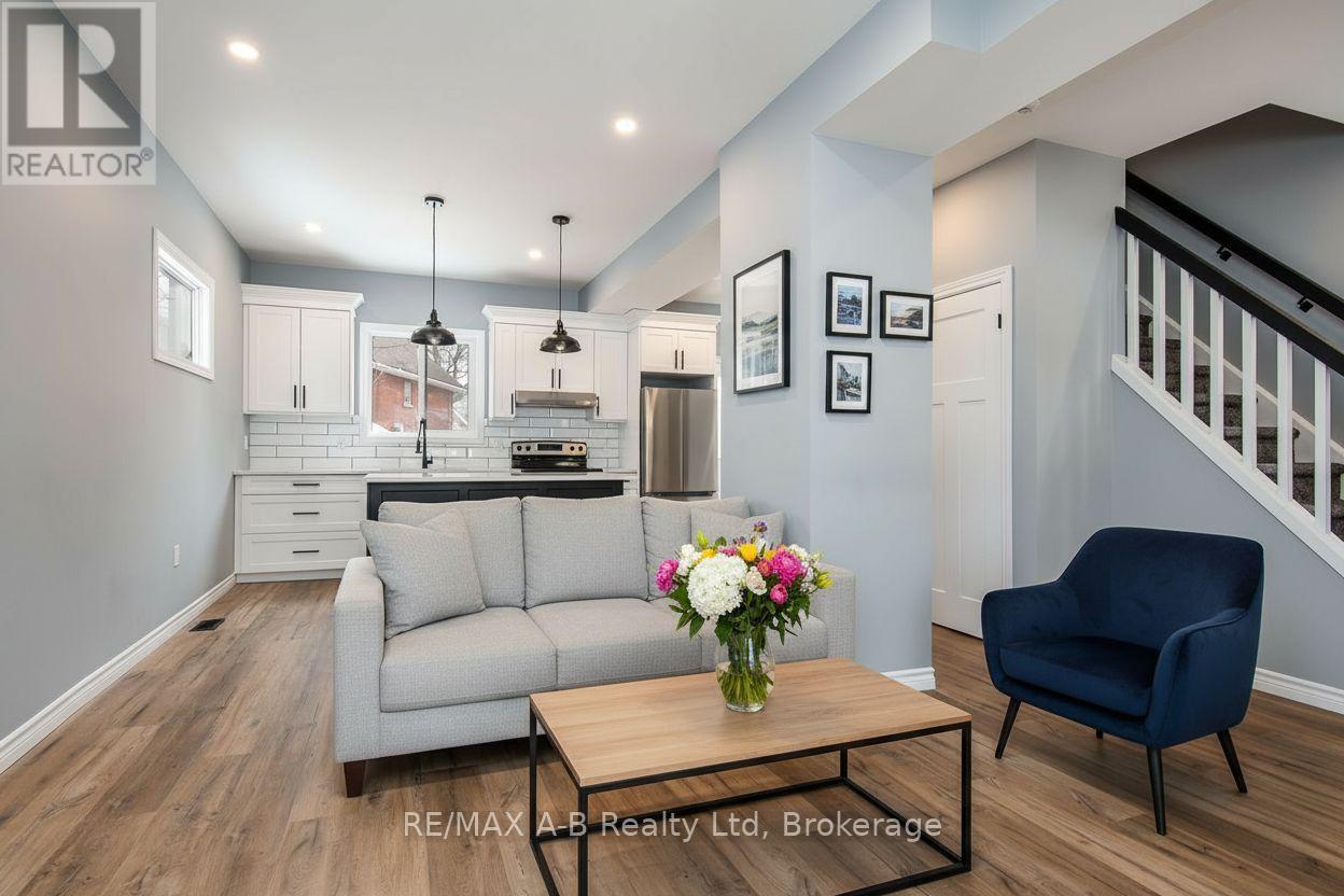 459 Downie Street, Stratford, Ontario  N5A 1X8 - Photo 12 - X12792164