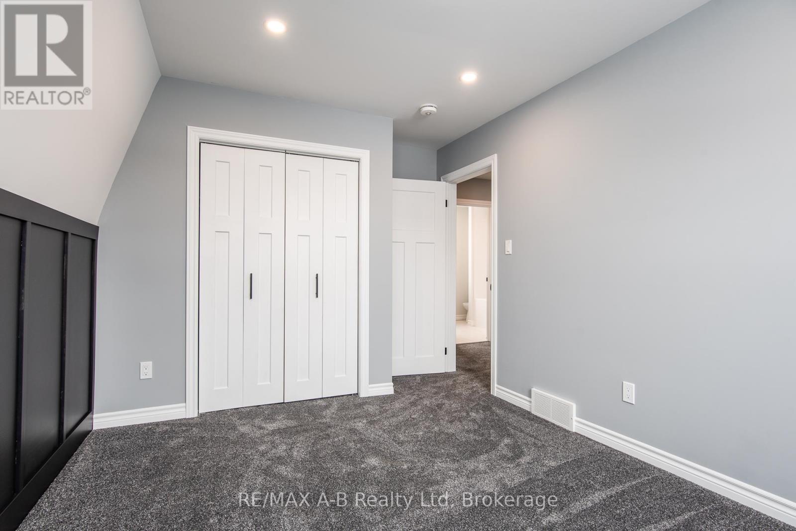 459 Downie Street, Stratford, Ontario  N5A 1X8 - Photo 22 - X12792164