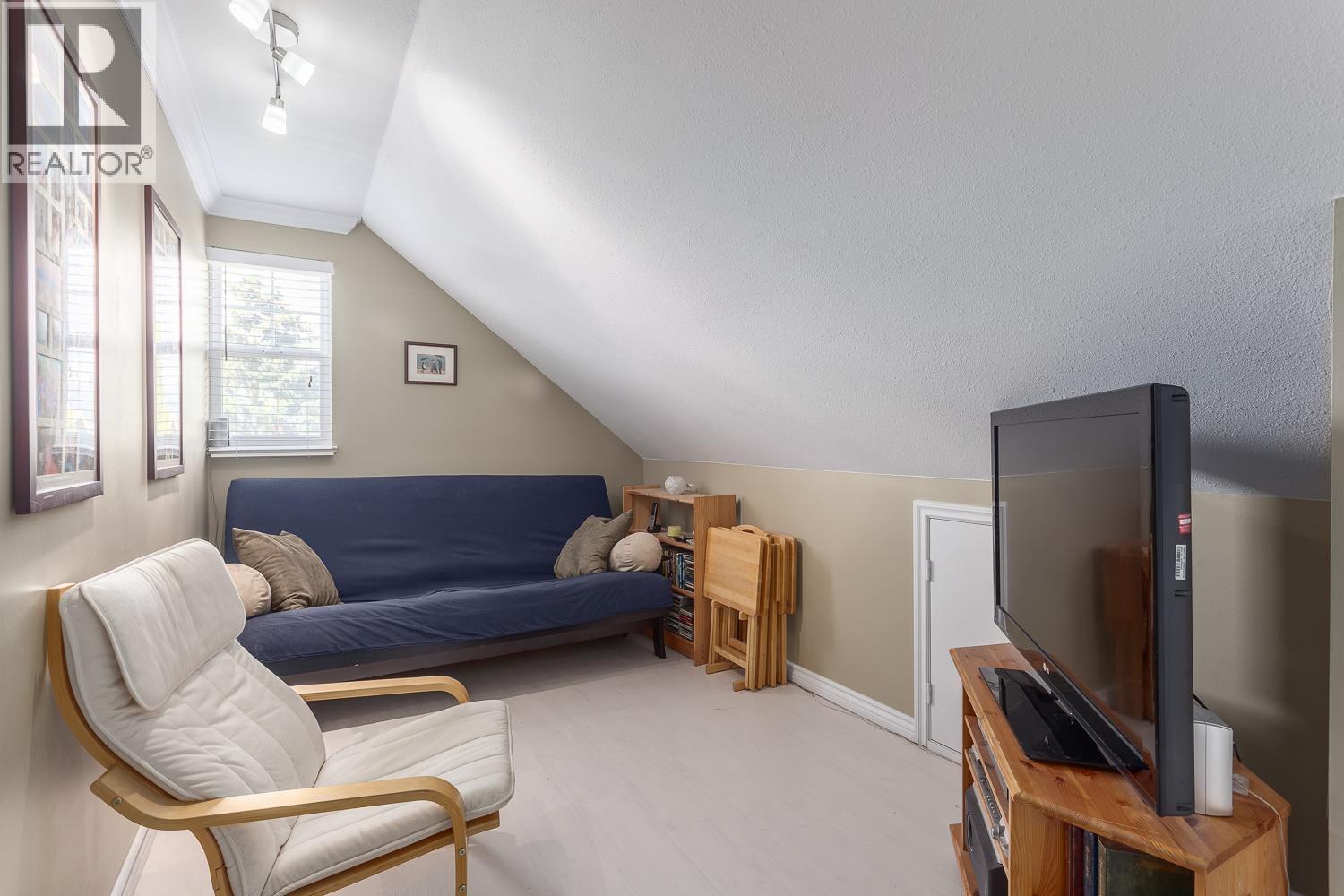 1732 Kitchener Street, Vancouver, British Columbia  V5L 2W3 - Photo 19 - R3097255